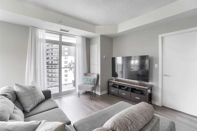 1013 - 1346 Danforth Rd, Condo with 2 bedrooms, 2 bathrooms and 1 parking in Toronto ON | Image 7