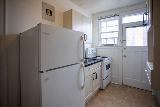 6 - 312 Aberdeen Ave, Condo with 2 bedrooms, 1 bathrooms and 0 parking in Hamilton ON | Image 9