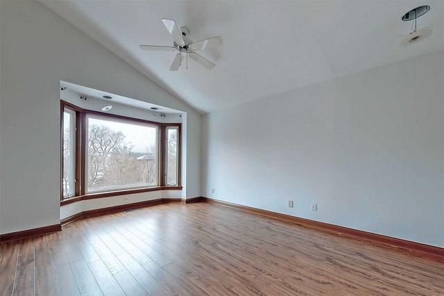 84 Poyntz Ave, House detached with 4 bedrooms, 4 bathrooms and 5 parking in Toronto ON | Image 6