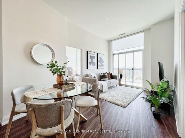 1904 - 25 Fontenay Crt, Condo with 2 bedrooms, 2 bathrooms and 1 parking in Toronto ON | Image 16