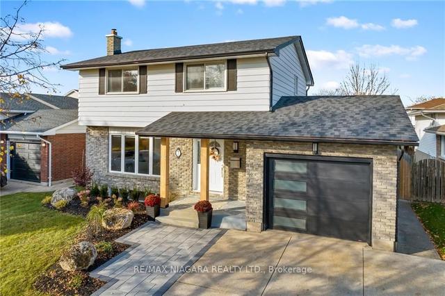7 Mayfair Crt, House detached with 4 bedrooms, 3 bathrooms and 5 parking in St. Catharines ON | Image 12