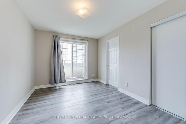 1 - 45 Cedarcroft Blvd, Townhouse with 3 bedrooms, 3 bathrooms and 1 parking in Toronto ON | Image 6