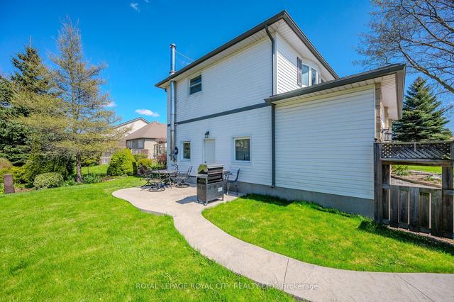 78 Ferndale Ave, House detached with 4 bedrooms, 3 bathrooms and 4 parking in Guelph ON | Image 28