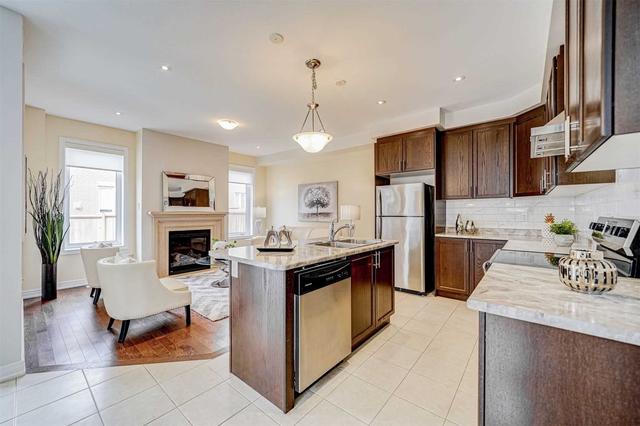 84 Luzon Ave, House attached with 4 bedrooms, 3 bathrooms and 2 parking in Markham ON | Image 7