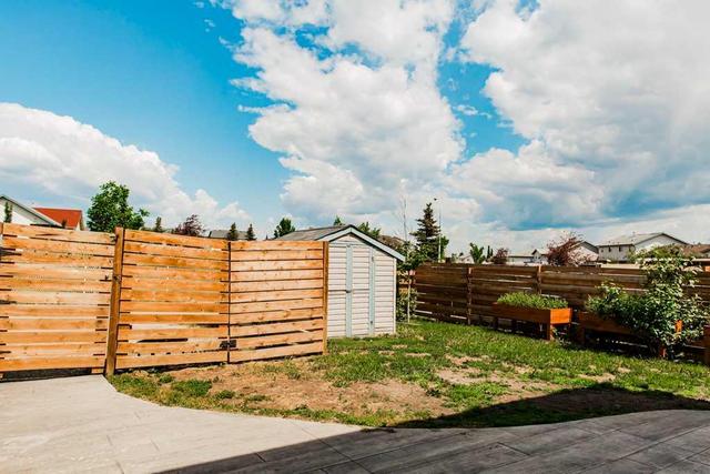 10610 73 Avenue, House detached with 4 bedrooms, 2 bathrooms and 2 parking in Grande Prairie AB | Image 46