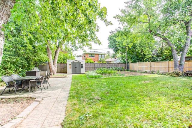 11 Hilda Ave, House detached with 3 bedrooms, 3 bathrooms and 6 parking in Toronto ON | Image 11