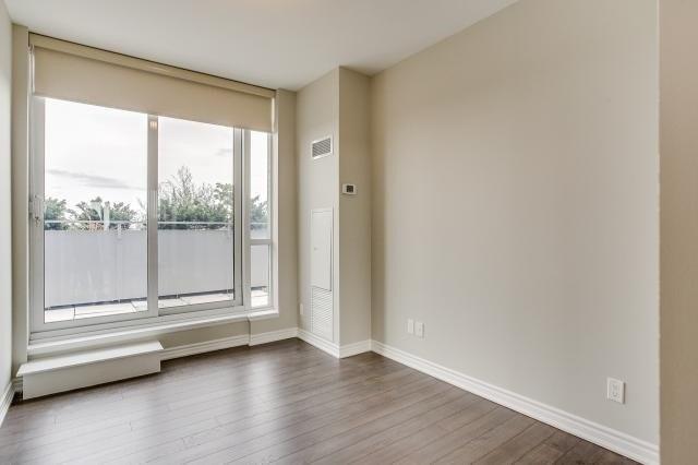 1120 - 15 James Finlay Way, Condo with 2 bedrooms, 2 bathrooms and 1 parking in Toronto ON | Image 15