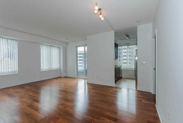 1606 - 35 Balmuto St, Condo with 2 bedrooms, 2 bathrooms and 1 parking in Toronto ON | Image 30