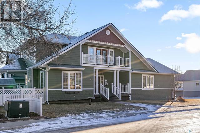 2 - 533 4th Avenue Ne, House detached with 4 bedrooms, 4 bathrooms and null parking in Swift Current SK | Image 2