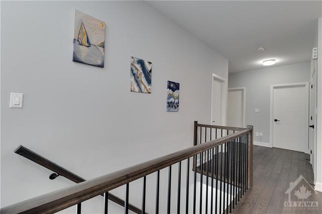 248 Stonewalk Way, House detached with 3 bedrooms, 2 bathrooms and 8 parking in Ottawa ON | Image 13