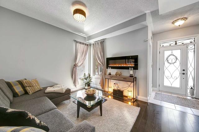 5511 Longford Dr, House detached with 3 bedrooms, 3 bathrooms and 3 parking in Mississauga ON | Image 13