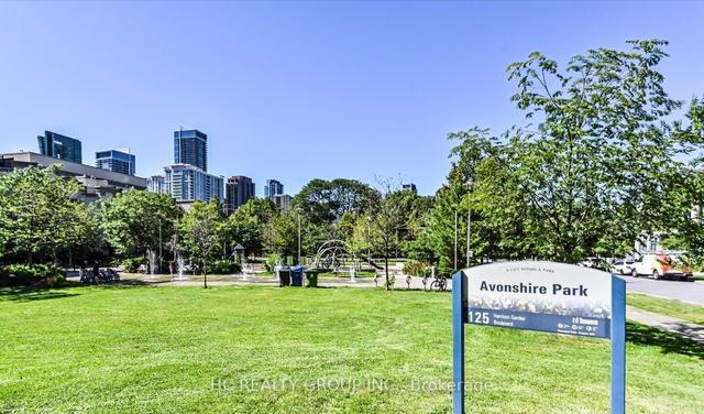 111 - 120 Harrison Garden Blvd, Condo with 2 bedrooms, 2 bathrooms and 1 parking in Toronto ON | Image 13
