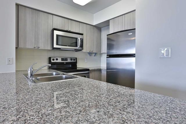 1602 - 35 Hollywood Ave, Condo with 1 bedrooms, 1 bathrooms and 1 parking in Toronto ON | Image 13
