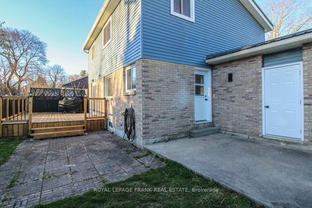 1201 Whitefield Dr, House detached with 3 bedrooms, 3 bathrooms and 3 parking in Peterborough ON | Image 32