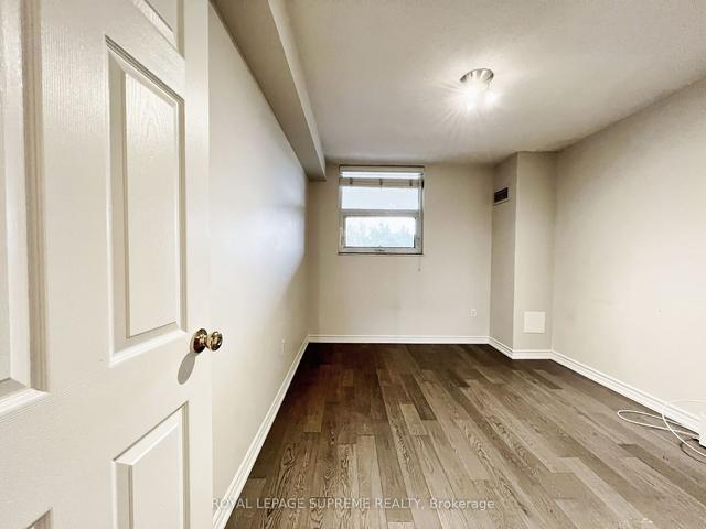205 - 299 Mill Road Rd, Condo with 3 bedrooms, 2 bathrooms and 1 parking in Toronto ON | Image 5