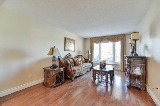97 Dante Cres, House detached with 4 bedrooms, 4 bathrooms and 6 parking in Vaughan ON | Image 25