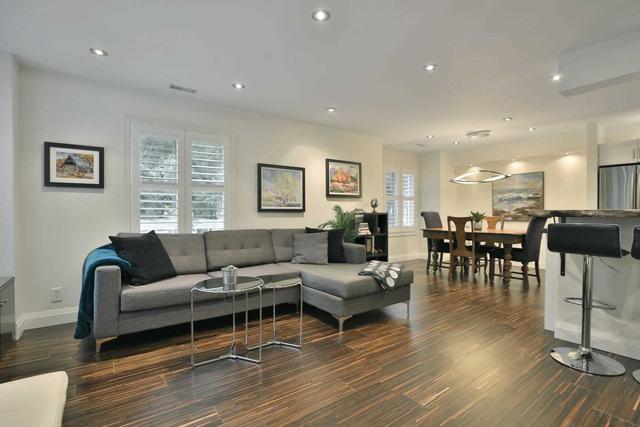 th2 - 208 Niagara St, Townhouse with 3 bedrooms, 2 bathrooms and 1 parking in Toronto ON | Image 21