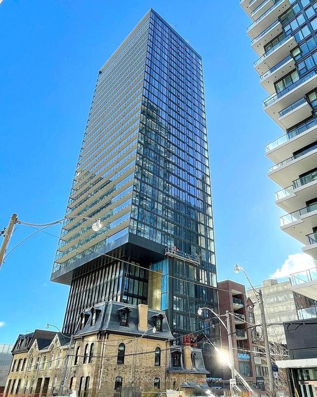 1805 - 47 Mutual St, Condo with 2 bedrooms, 2 bathrooms and 0 parking in Toronto ON | Image 7