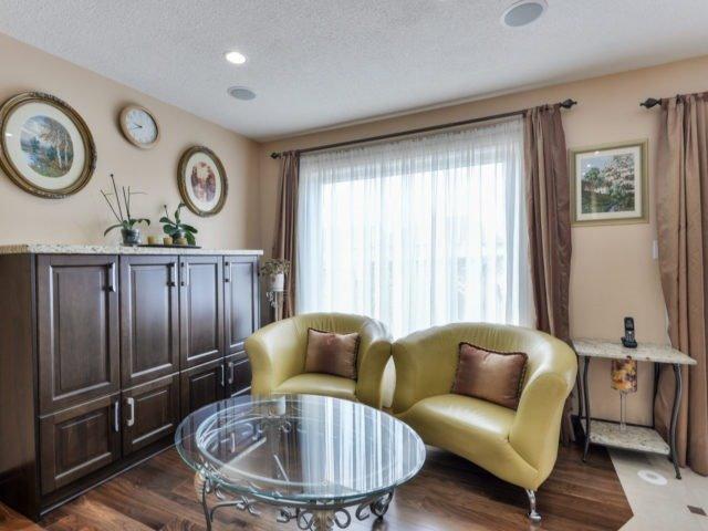 6 Pineview Cres, House semidetached with 3 bedrooms, 4 bathrooms and 1 parking in Caledon ON | Image 5