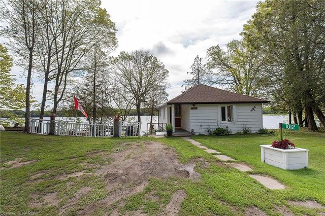 1012 Masonville Lane, House detached with 1 bedrooms, 1 bathrooms and null parking in South Frontenac ON | Image 2