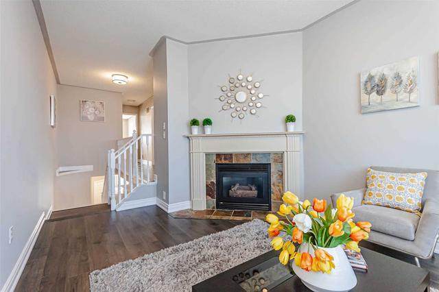 604 Skinner Ave, House semidetached with 3 bedrooms, 3 bathrooms and 3 parking in Newmarket ON | Image 14