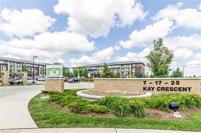 401 - 17 Kay Crescent, House attached with 2 bedrooms, 2 bathrooms and 2 parking in Guelph ON | Image 1