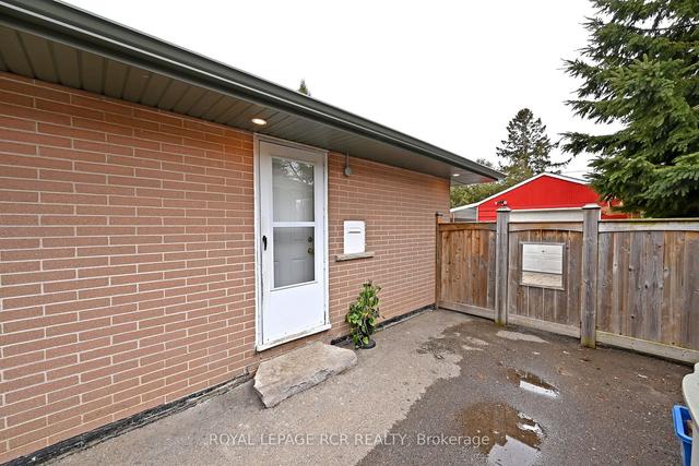 218 Elizabeth St, House detached with 3 bedrooms, 2 bathrooms and 4 parking in Orangeville ON | Image 14