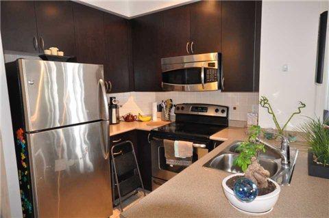 1107 - 223 Webb Dr, Condo with 2 bedrooms, 2 bathrooms and 1 parking in Mississauga ON | Image 14