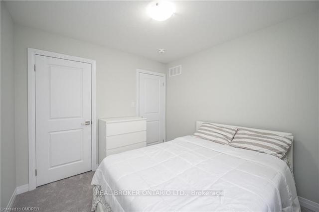 53 - 520 Grey St, House attached with 3 bedrooms, 3 bathrooms and 2 parking in Brantford ON | Image 11