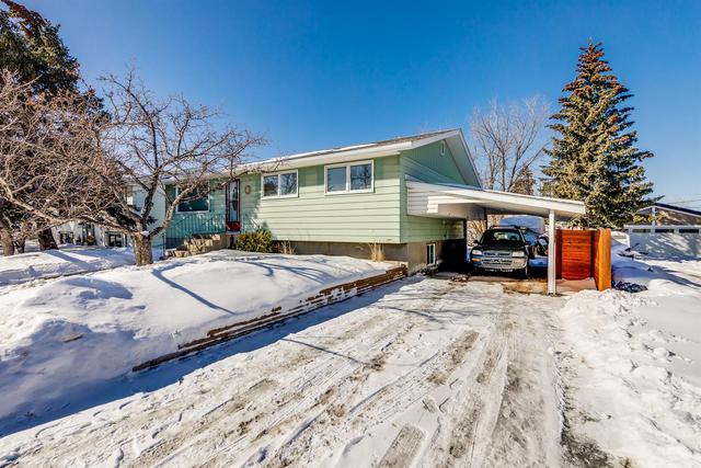 413 Main Street Nw, House detached with 4 bedrooms, 2 bathrooms and 5 parking in Calgary AB | Image 6