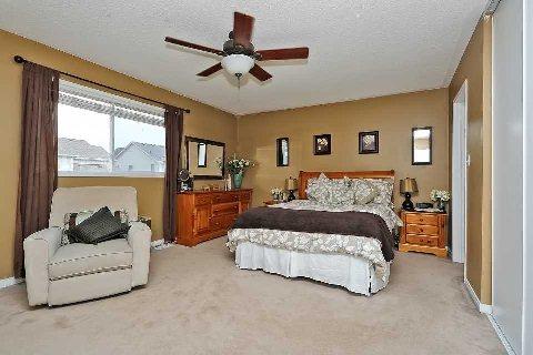 1259 Liveoak St, House detached with 4 bedrooms, 3 bathrooms and 6 parking in Oshawa ON | Image 10