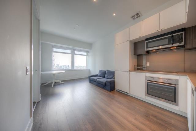 1508 - 111 St. Clair Ave W, Condo with 1 bedrooms, 2 bathrooms and 1 parking in Toronto ON | Image 19