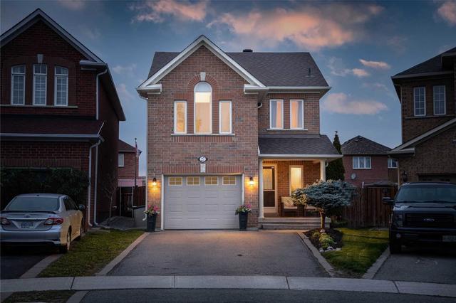 27 Kayla Cres, House detached with 3 bedrooms, 4 bathrooms and 5 parking in Vaughan ON | Image 1