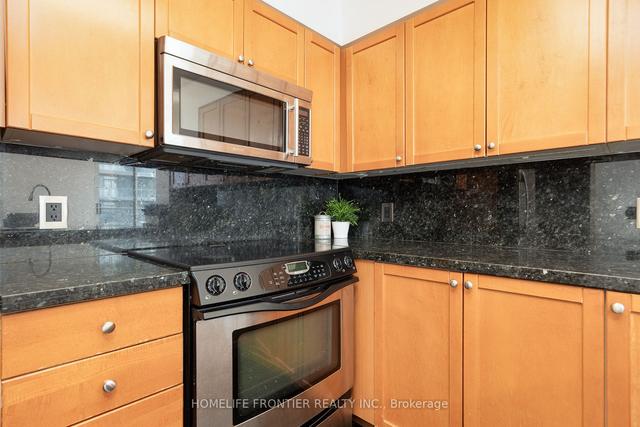 3610 - 23 Hollywood Ave, Condo with 2 bedrooms, 2 bathrooms and 1 parking in Toronto ON | Image 33