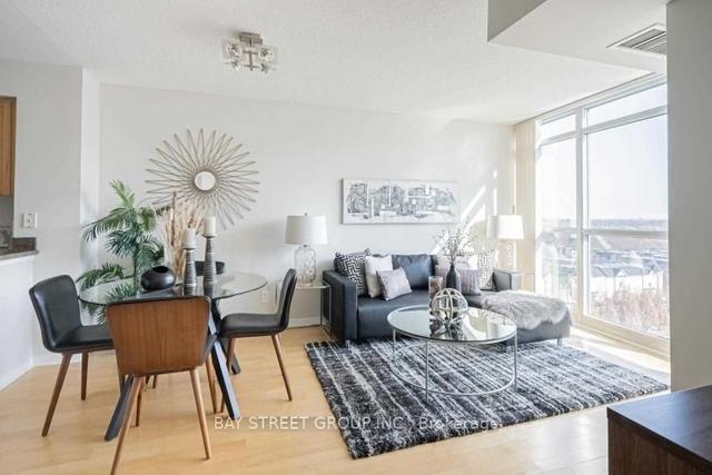 1112 - 28 Harrison Garden Blvd, Condo with 1 bedrooms, 1 bathrooms and 1 parking in Toronto ON | Image 3