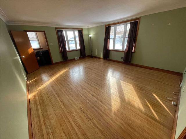 6270 Franklin Ave, House detached with 2 bedrooms, 1 bathrooms and 3 parking in Niagara Falls ON | Image 12