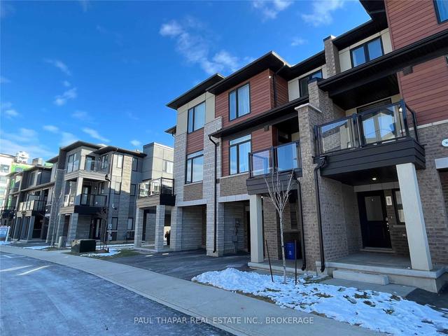 80 - 590 North Service Rd, Townhouse with 2 bedrooms, 2 bathrooms and 2 parking in Hamilton ON | Image 1