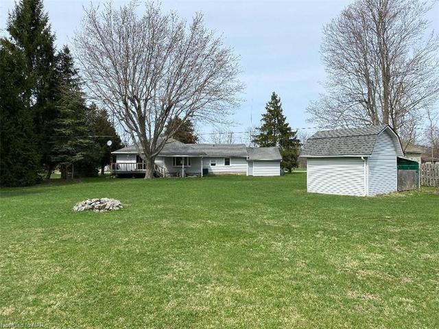 2971 Portage Trail, House detached with 3 bedrooms, 1 bathrooms and 5 parking in Fort Erie ON | Image 4
