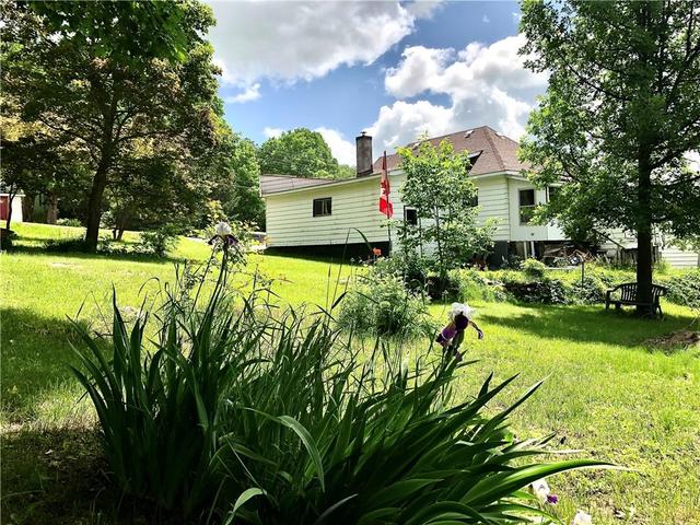 274 Bonnechere Street W, House detached with 3 bedrooms, 1 bathrooms and 2 parking in Bonnechere Valley ON | Image 10