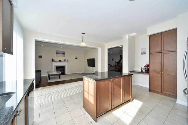 31 Bignell Cres, House detached with 4 bedrooms, 5 bathrooms and 4 parking in Ajax ON | Image 5