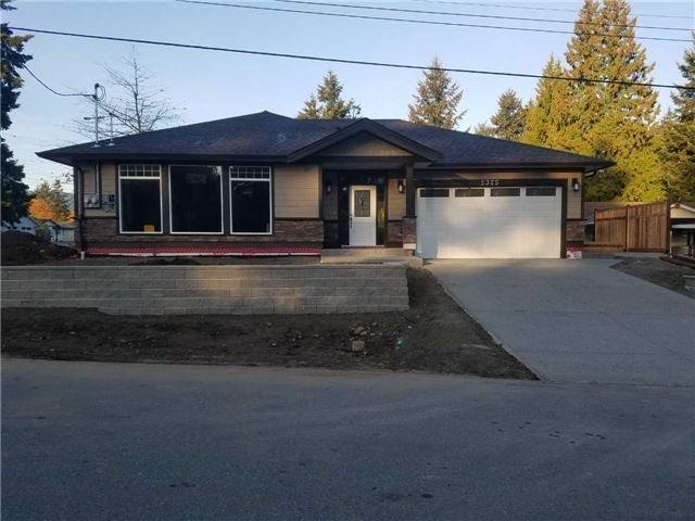 2325 Troy Anne Way, House detached with 3 bedrooms, 2 bathrooms and 2 parking in Nanaimo BC | Image 2