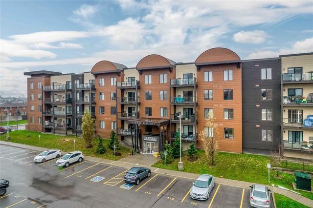 304 - 100 Dean Ave, Condo with 1 bedrooms, 1 bathrooms and 1 parking in Barrie ON | Image 1
