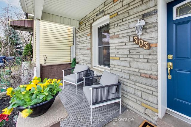 303 Maria St, House detached with 2 bedrooms, 2 bathrooms and 1 parking in Toronto ON | Image 12