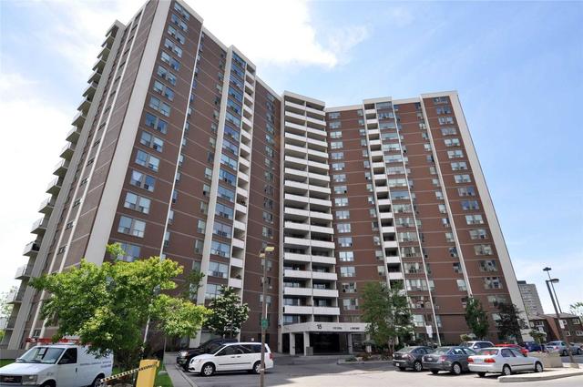 1911 - 15 Vicora Linkway Way, Condo with 3 bedrooms, 2 bathrooms and 1 parking in Toronto ON | Image 1