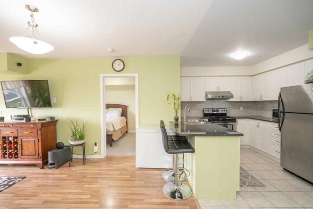 412 - 10 Mendelssohn St, Condo with 2 bedrooms, 2 bathrooms and 1 parking in Toronto ON | Image 4