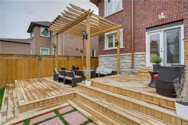 220 Ruth Ave, House detached with 6 bedrooms, 6 bathrooms and 3 parking in Toronto ON | Image 15