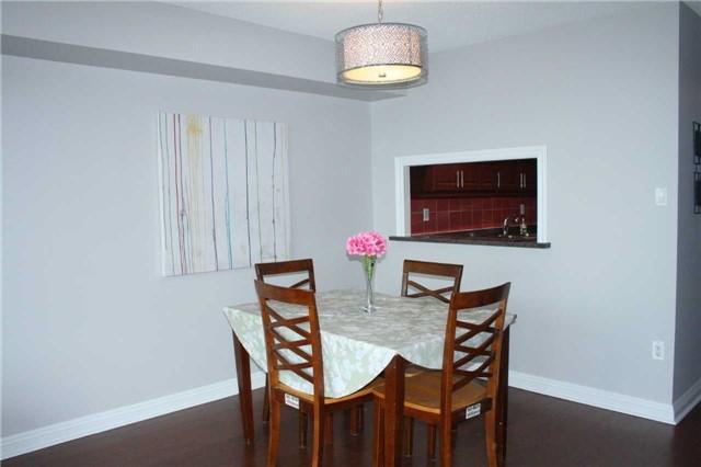 1106 - 2365 Kennedy Rd, Condo with 2 bedrooms, 2 bathrooms and 1 parking in Toronto ON | Image 7