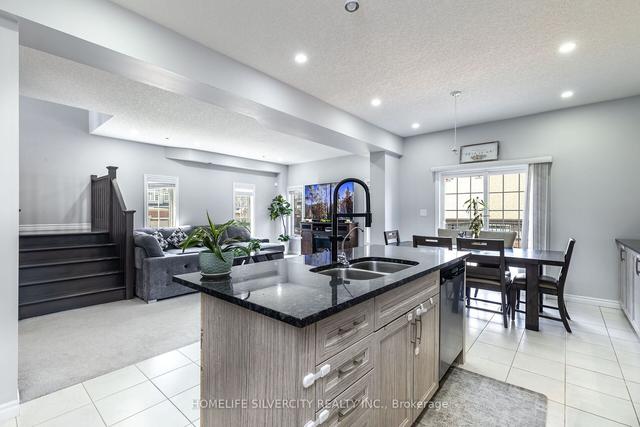501 Brittania Cres, House detached with 3 bedrooms, 3 bathrooms and 4 parking in Kitchener ON | Image 8