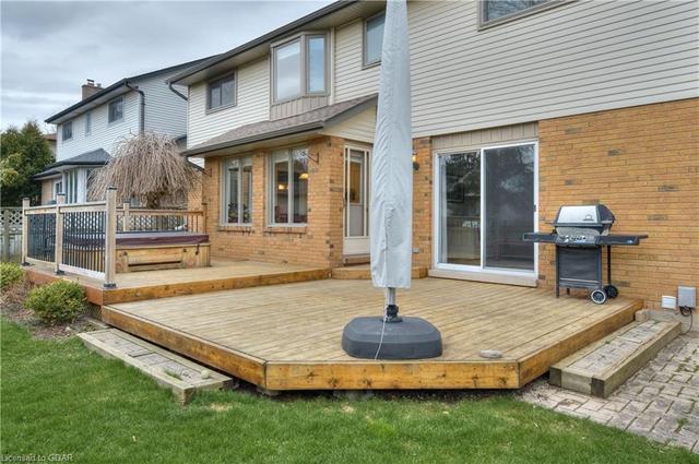 374 Westridge Drive, House detached with 4 bedrooms, 2 bathrooms and 6 parking in Waterloo ON | Image 42