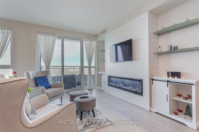 1203 - 3237 Bayview Ave, Condo with 3 bedrooms, 3 bathrooms and 2 parking in Toronto ON | Image 6